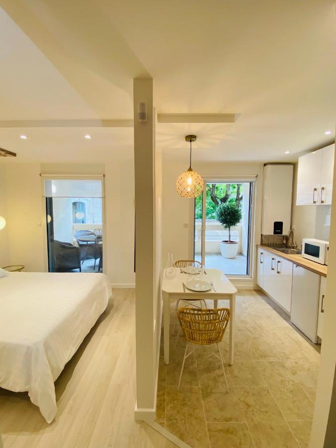 Feel@Home Nemausus « Le 11 » Nimes Bagian luar foto